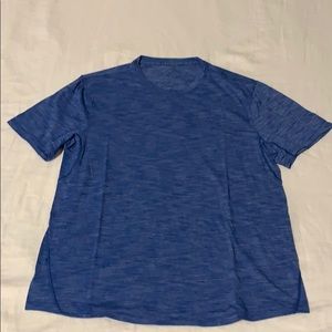 Large lululemon men’s shirt